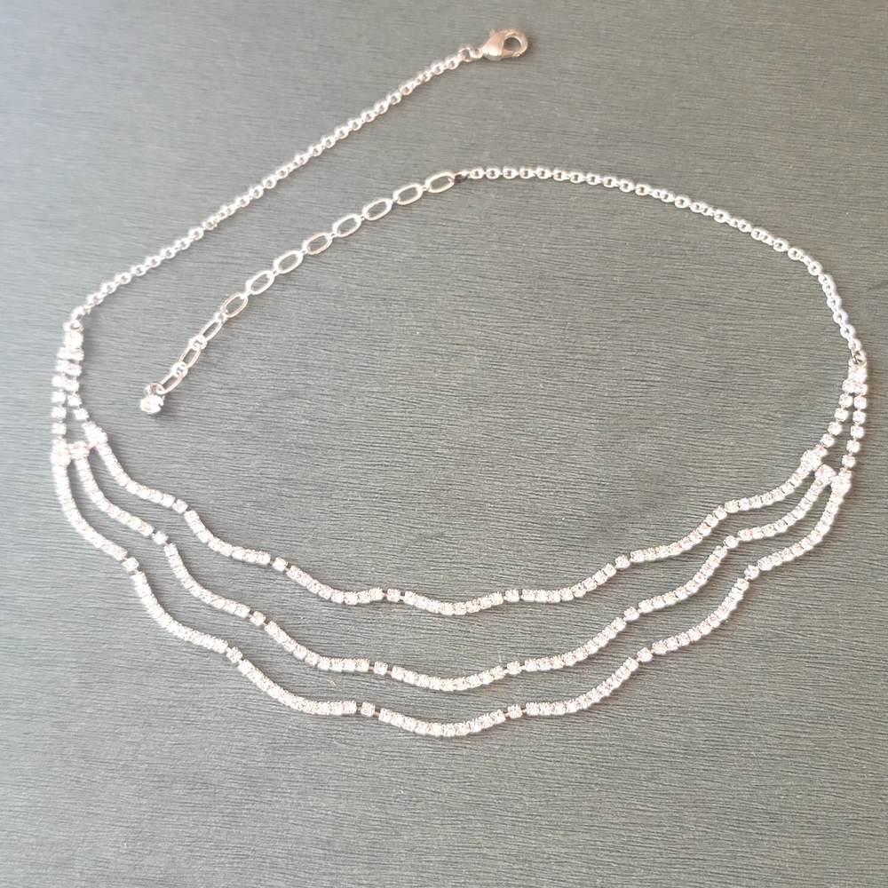 Elegant Silver Necklace